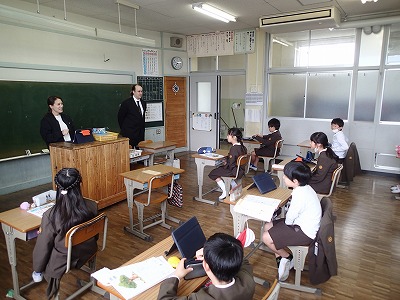 新しいALT来校