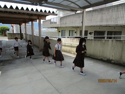 避難訓練（不審者対応）