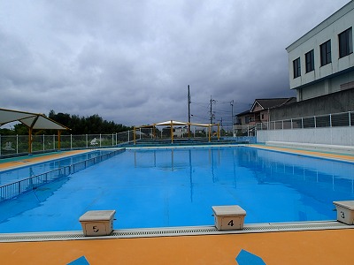 プール水泳中止
