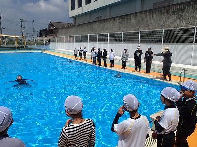 ３・４年 着衣水泳