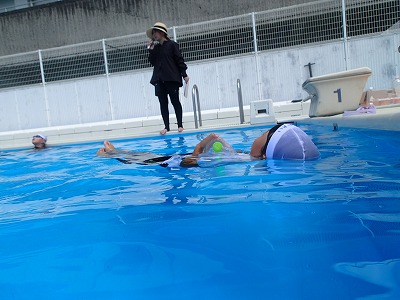 ３・４年 着衣水泳