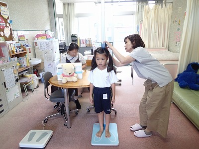 身体測定（１・５・６年）