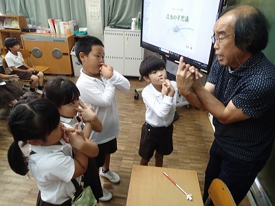 １・２年 「生き物、昆虫のお話」