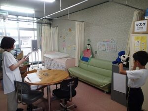 ３年 視力検査