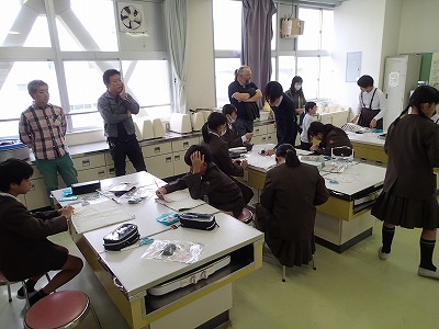 学校開放日（授業参観・市文化祭出演）