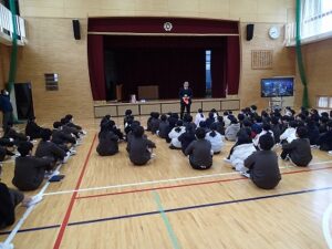 ２学期終業式・表彰式・校外児童会