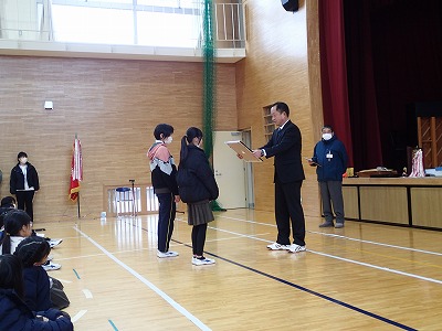 ２学期終業式・表彰式・校外児童会