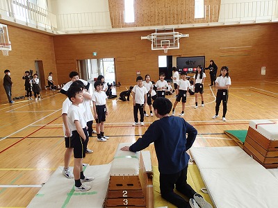 ３・４年 合同体育