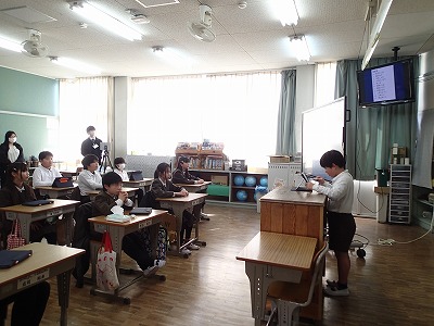 授業参観・学級懇談