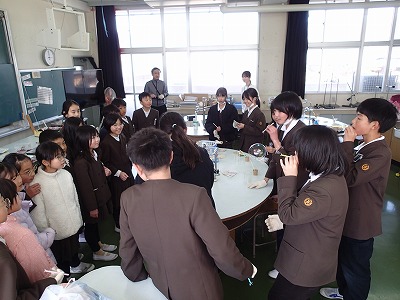 ３年 クラブ見学