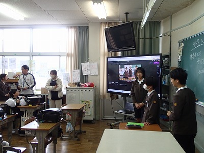 ４年 児童会・委員会活動見学