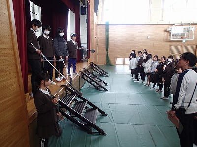 ４年 児童会・委員会活動見学