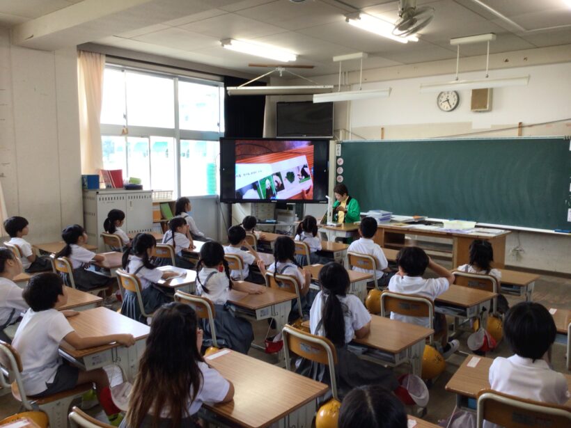読み聞かせ（１～３年）