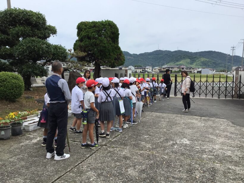 校区探検　３年生