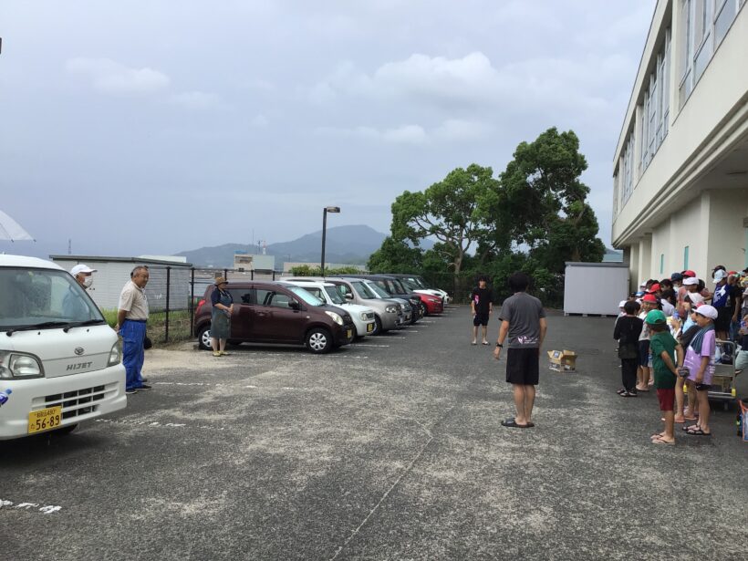 田植えしました！！(5年生)