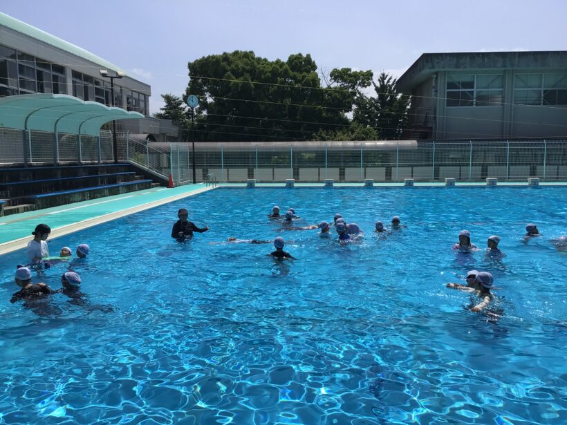 着衣水泳(1.2.3年生)