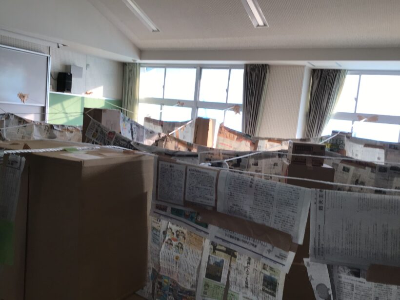 巨大迷路開催中　(児童会)　