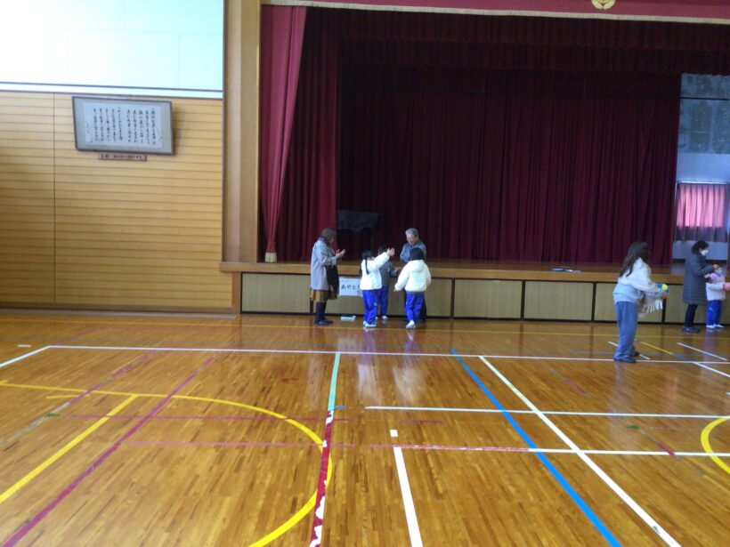 昔からの遊び体験　交流会（1年生）