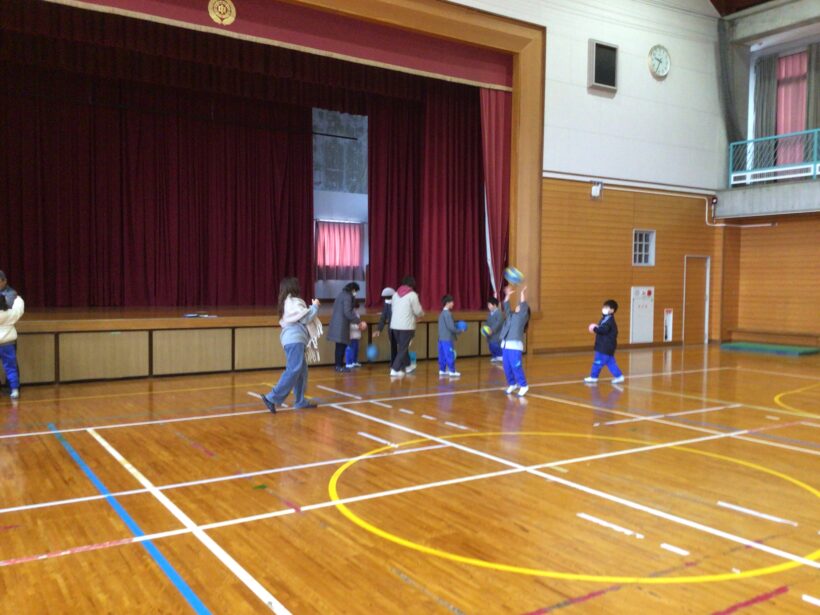 昔からの遊び体験　交流会（1年生）