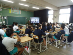 避難訓練(地震)