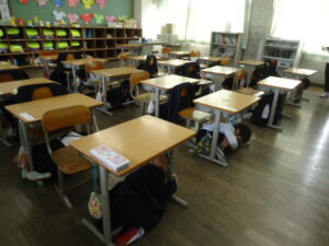 避難訓練(地震)