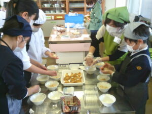 JAいなりずしづくり出前授業(5年)