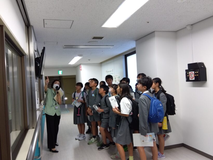 社会見学に行ってきました。