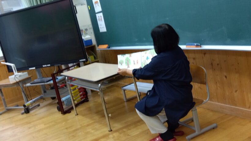 読み聞かせ(1年生)