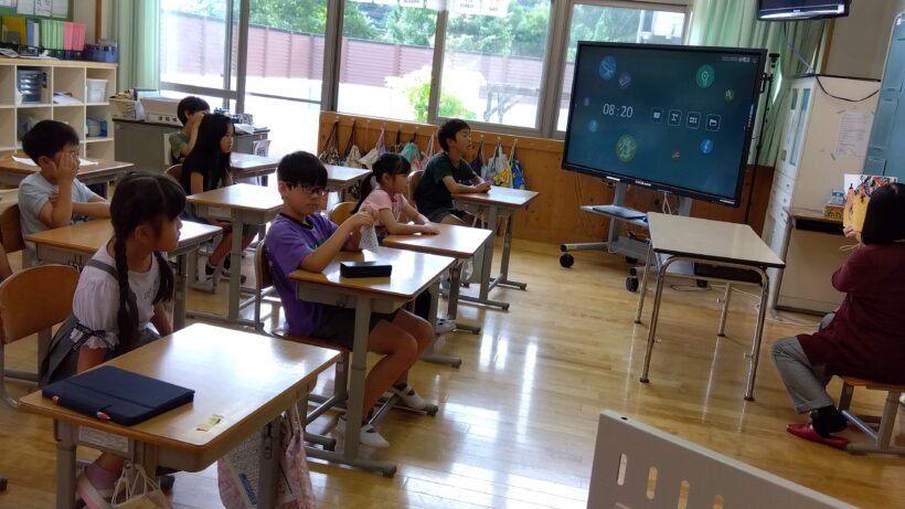 読み聞かせ(3年生)