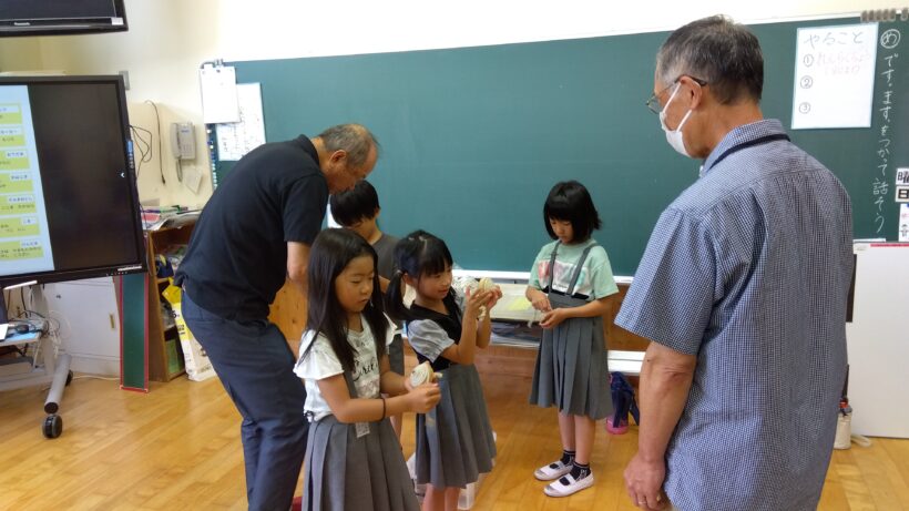 昔の遊び体験(1/2年生)