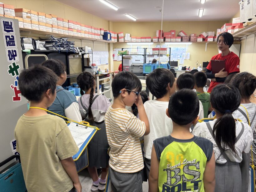 スーパー見学(3年生)
