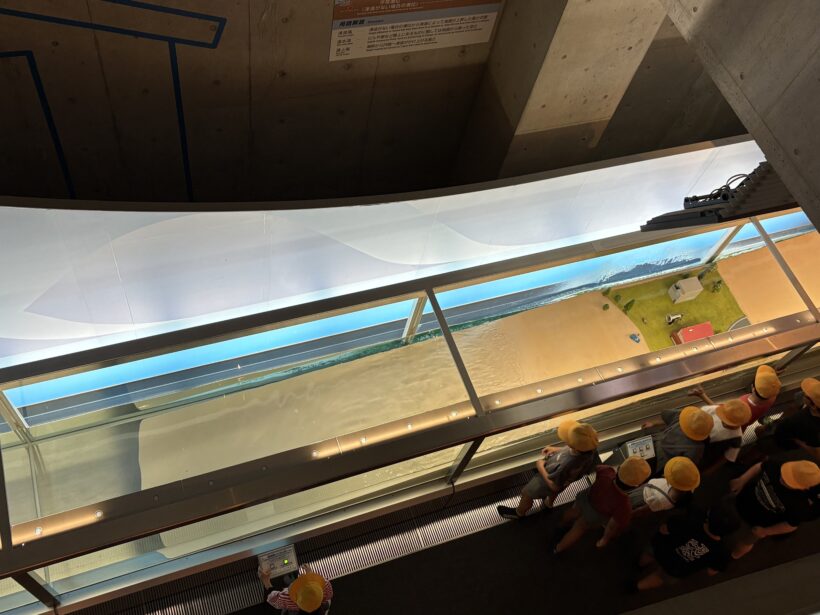 社会見学に行ってきました。