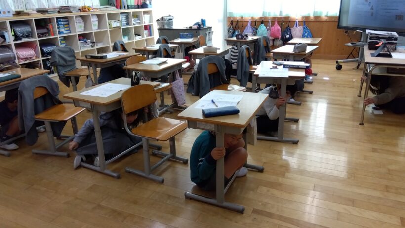 避難訓練(地震・火災)