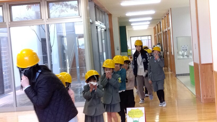 避難訓練(地震・火災)