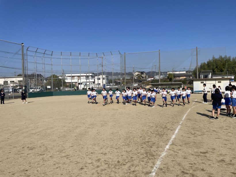 11/27　今日の田中小（校内マラソン大会）