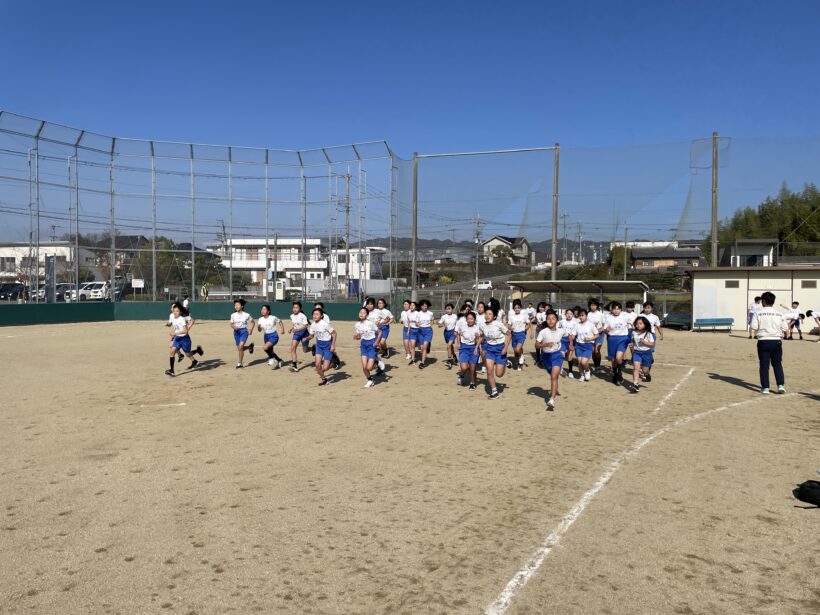 11/27　今日の田中小（校内マラソン大会）