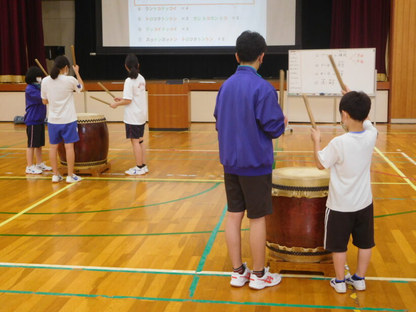 5月14日　和太鼓練習（全校）