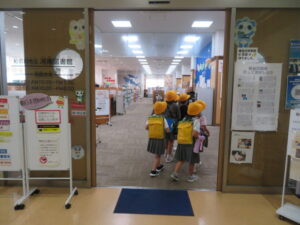 河南図書館見学