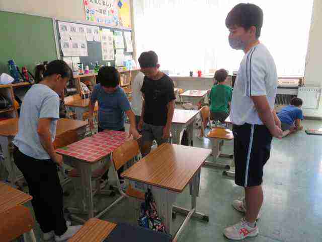 教育実習生と荒川中学校職場体験生