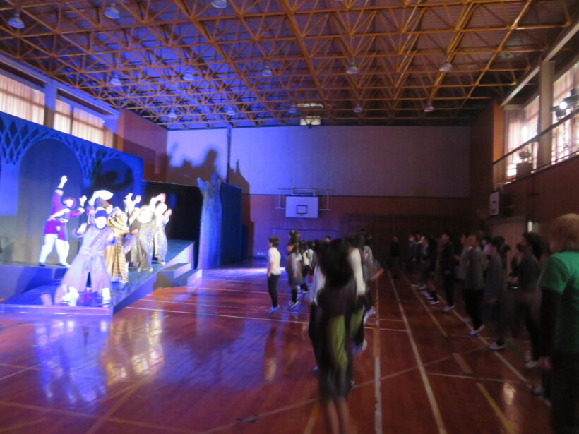 『森は生きている』