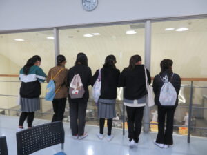 ６年生　給食センター訪問